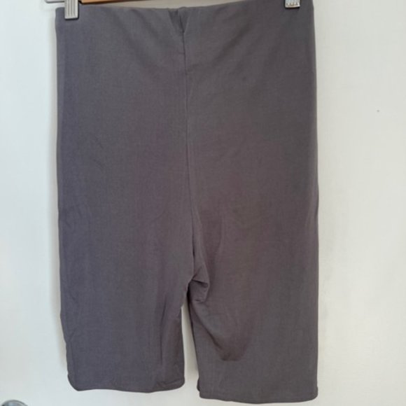 NWOT | Playboy x Missguided Lifestyle Soft Touch Biker Shorts|Size 4|Charcoal - Picture 7 of 7